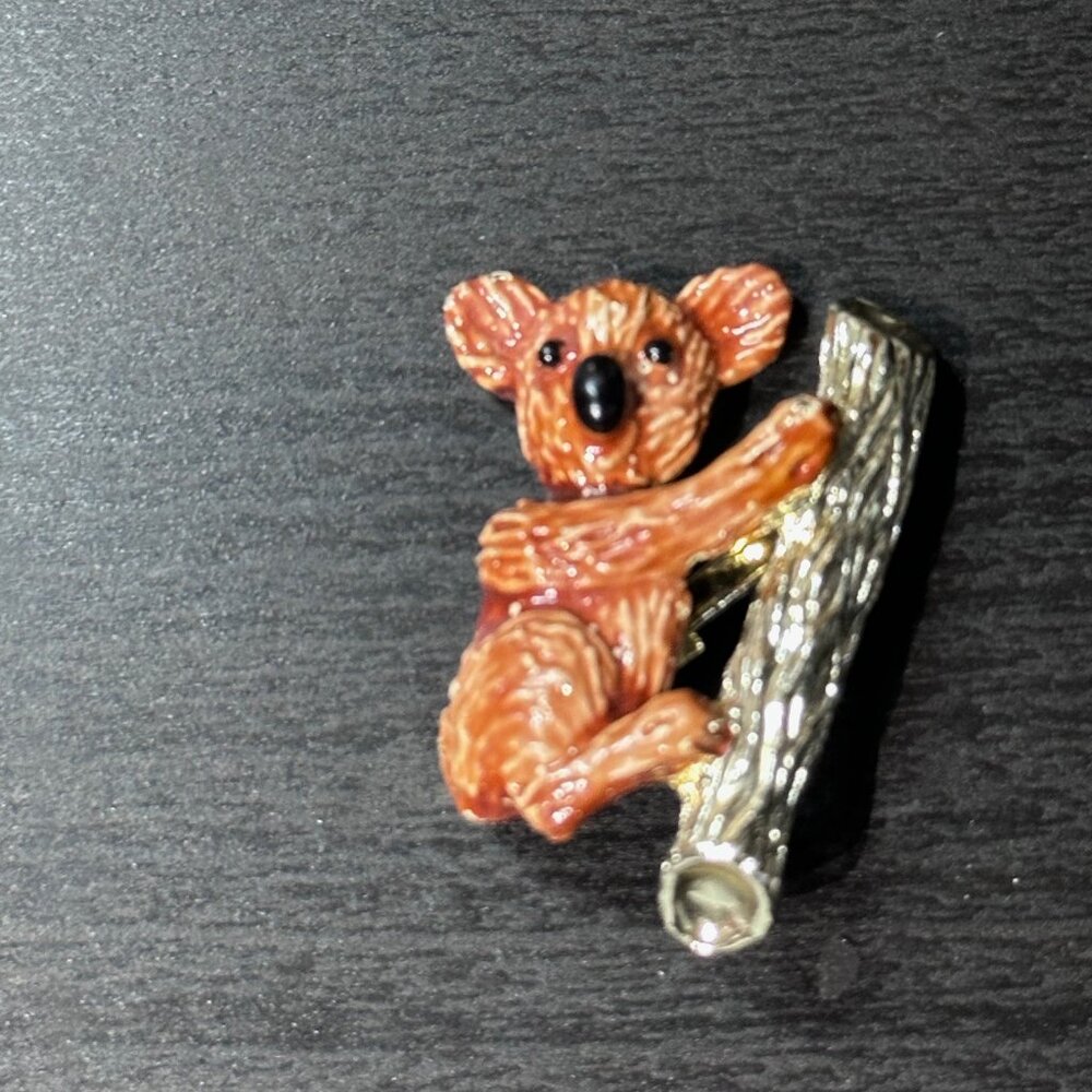 Vintage Gerry's Signed Brooch Pin Gold Tone Koala EUC